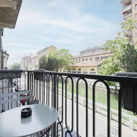 Apartment Easylife - Romantico Sui Navigli Milan